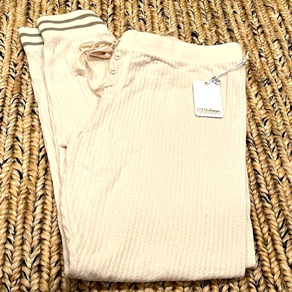 NWT PJ Salvage Live Life Cozy! SZ..XLG BEIGE